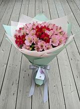 Букет цветов из:  Альстромерии в Ковдоре