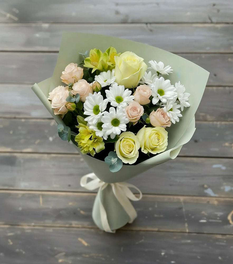 Букет цветов из: Альстромерии, Розы и Хризантемы в Ковдоре