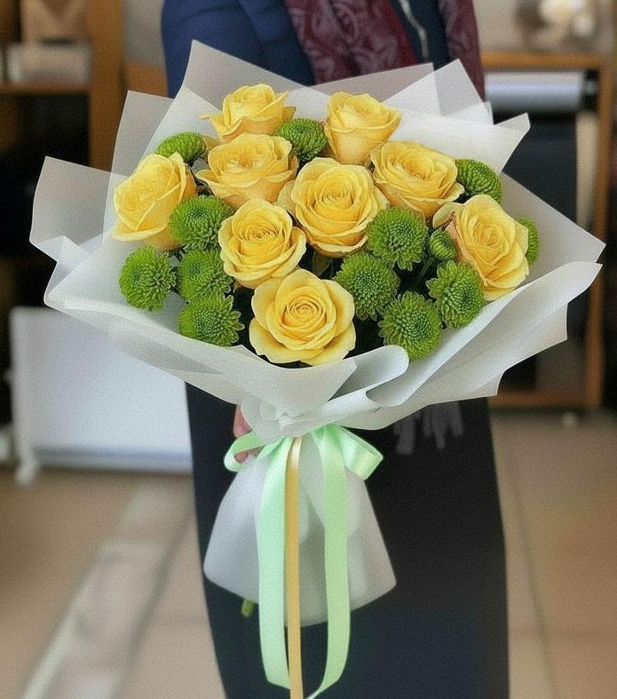 Букет цветов из: Хризантемы и Розы в Ковдоре