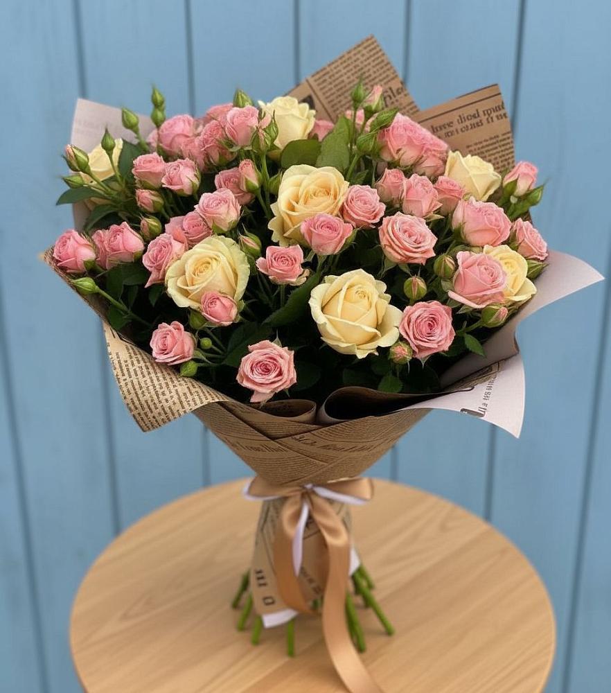 Букет цветов из: Розы в Ковдоре