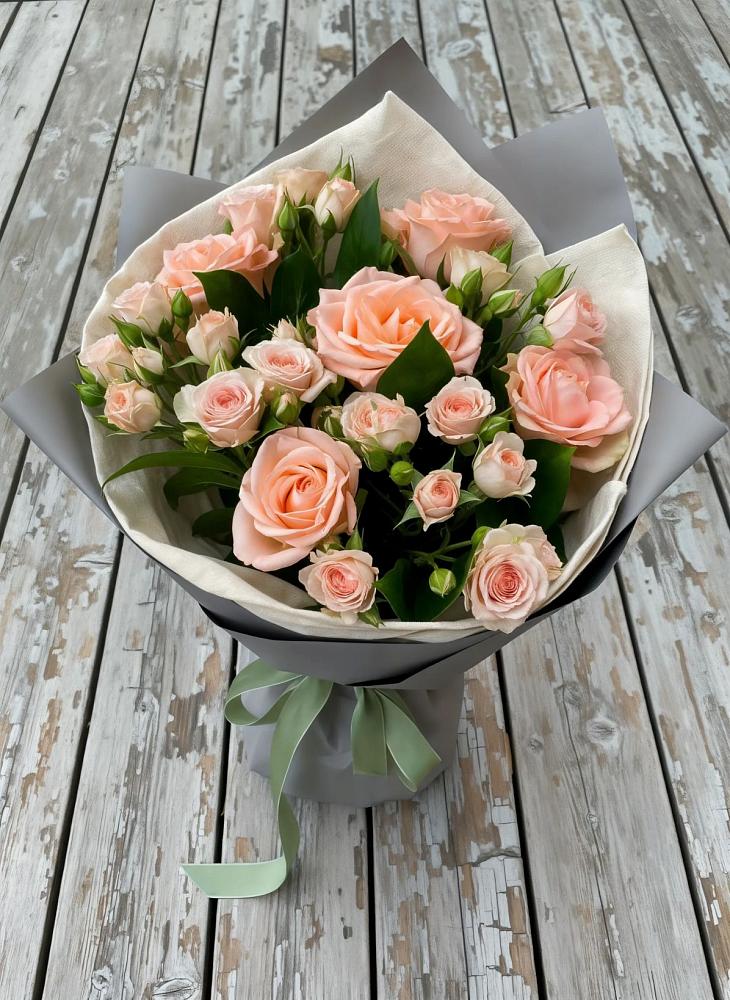 Букет цветов из: Розы в Ковдоре