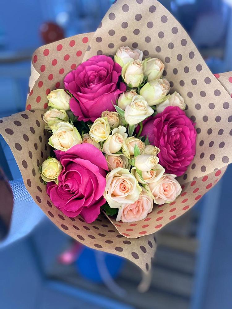 Букет цветов из: Розы в Ковдоре