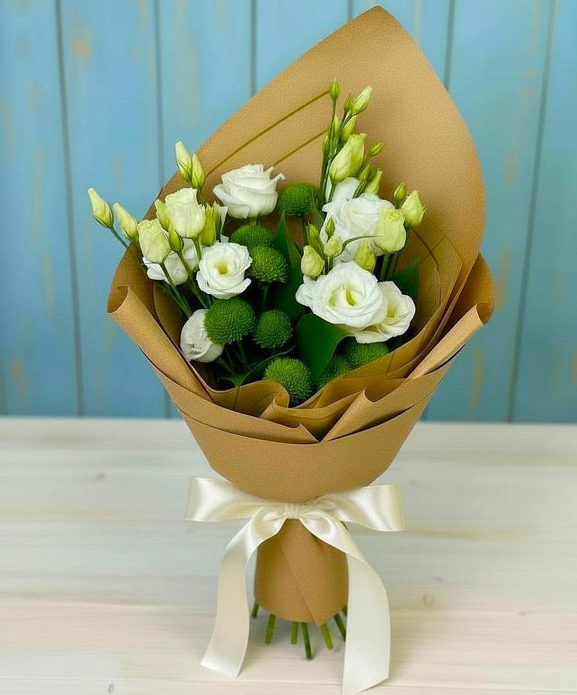 Букет цветов из: Хризантемы и Лизиантусы в Ковдоре