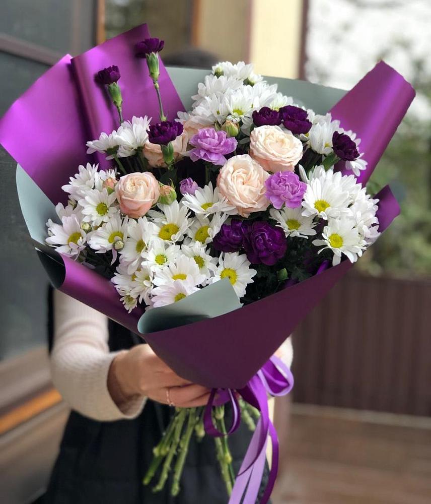 Букет цветов из: Хризантемы, Гвоздики и Розы в Ковдоре