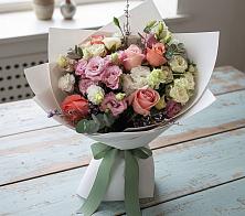 Букет цветов из:  Розы, Лизиантусы и Гвоздики #REPLACE_PRED# Ковдоре