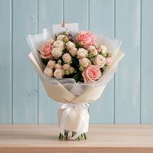 Букет цветов из:  Розы в Ковдоре
