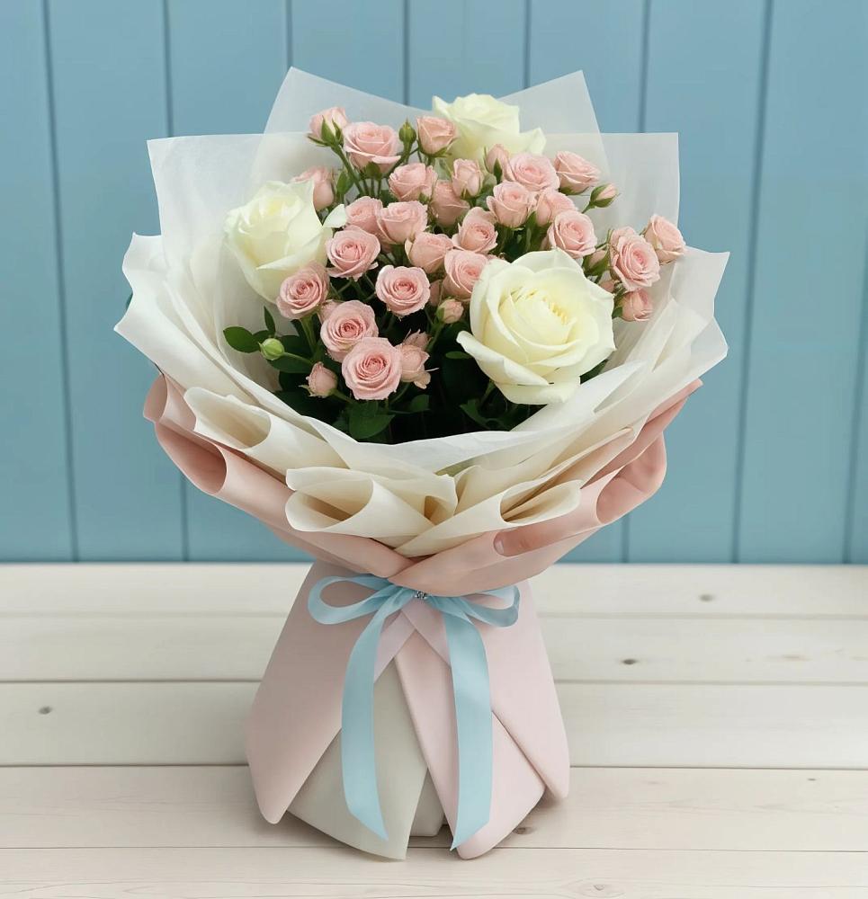 Букет цветов из: Розы в Ковдоре